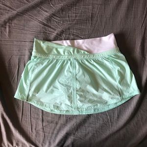 Lululemon mint green skort